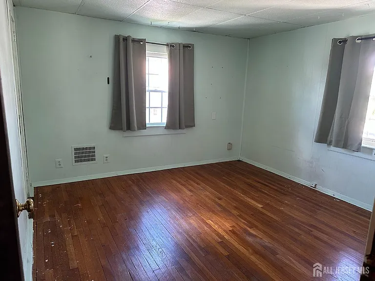 536 Alice Pl — Photo 6