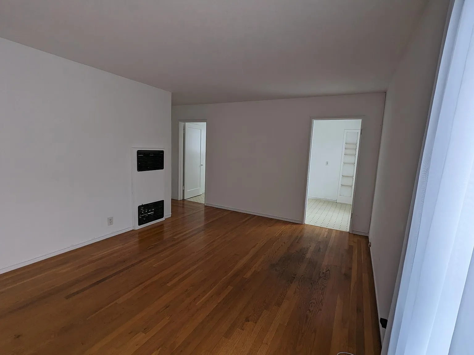 905 Dwight Way — Photo 2