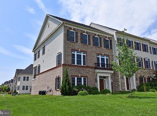 42532 Rowderbury Sq, Chantilly, VA 20152