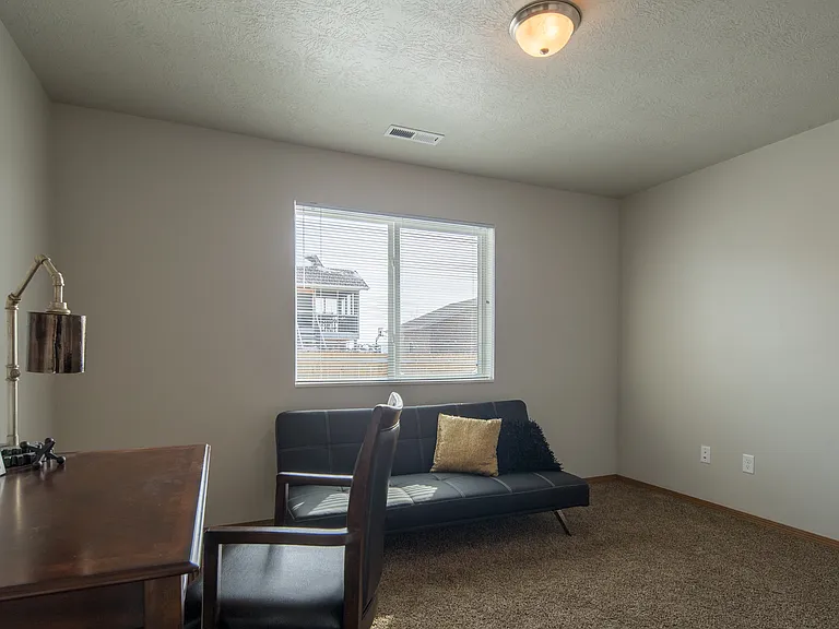 100 S Augusta Pl — Photo 28