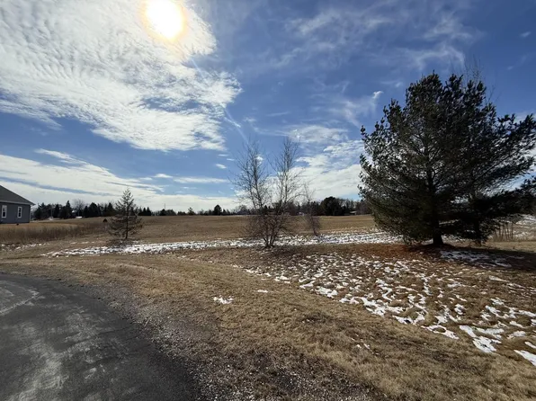 Lt17 SOMERS LANE, Port Washington, WI 53074