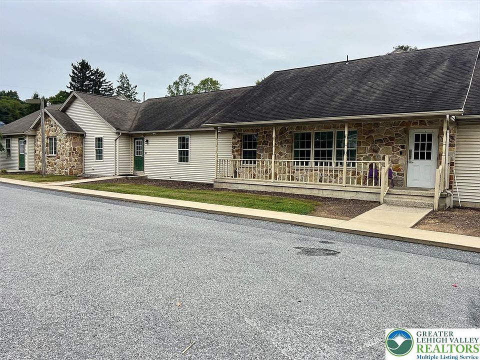 1st image of 2881 Tycolia Ct