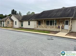 2881 Tycolia Ct, Orefield, PA 18069