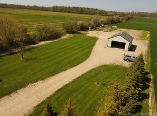 8763 Section Line Rd, Harbor Beach, MI 48441