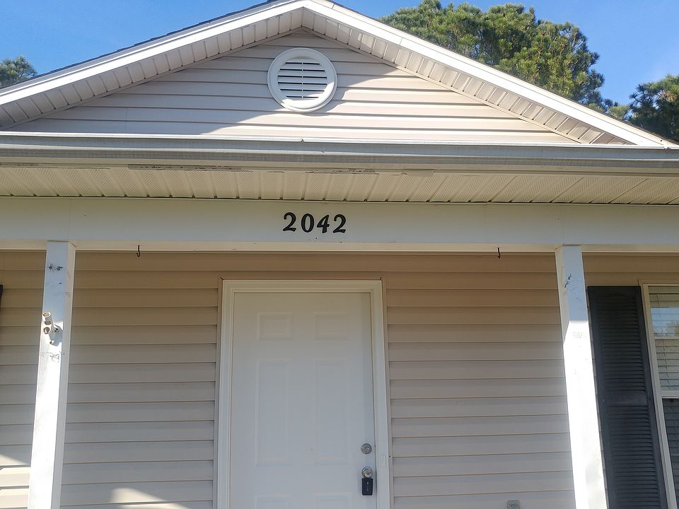 1st image of 2042 Marquesas Ln