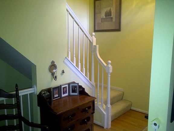 steps to 2nd floor