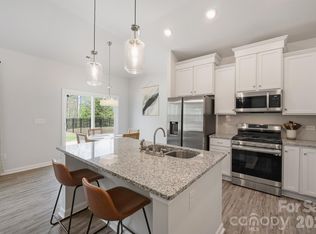 8220 McCormick St, Terrell, NC 28682