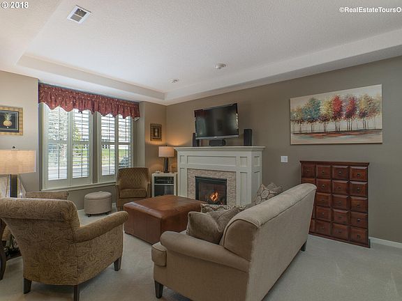 3rd image of 7016 NE Cherry Dr