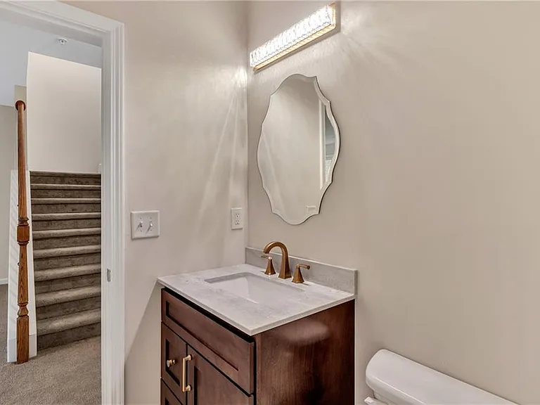 6174 Indian Wood Cir SE — Photo 32
