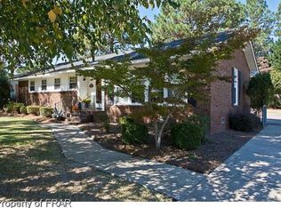 2528 Fordham Dr, Fayetteville, NC 28304