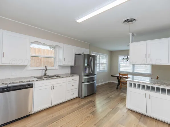 105 Smith St, Borger, TX 79007