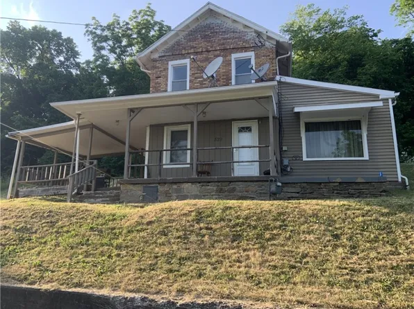 529 4th St, Marianna, PA 15345