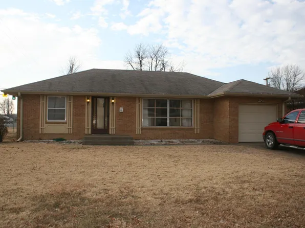 1016 E Minneapolis Ave, Salina, KS 67401