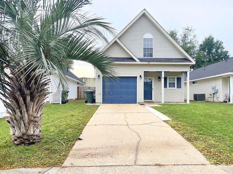 1st image of 201 Wildflower Ln