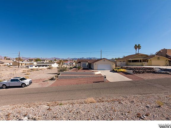 2nd image of 2536 E Valley Vista