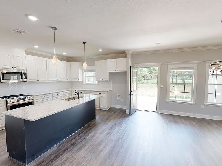 13009 Clydesdale Ct — Photo 11