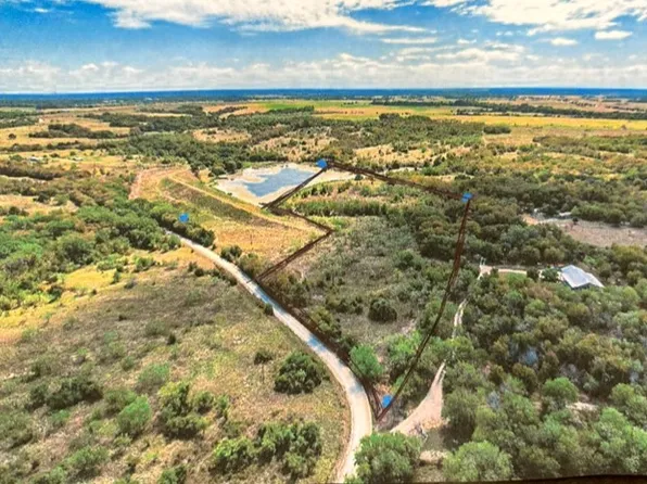 15.75 County Road 1420, Blooming Grove, TX 76626