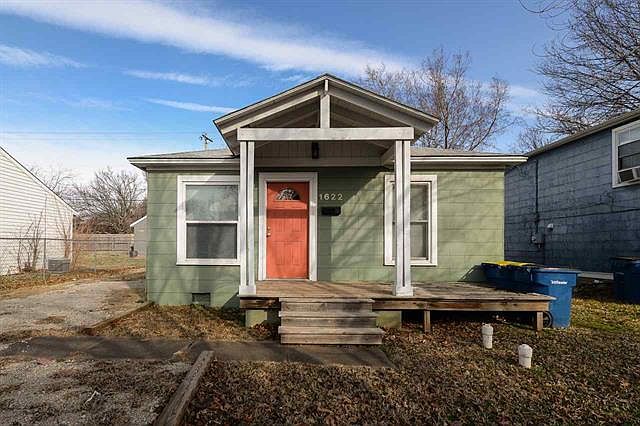 1st image of 1622 W Admiral Ave