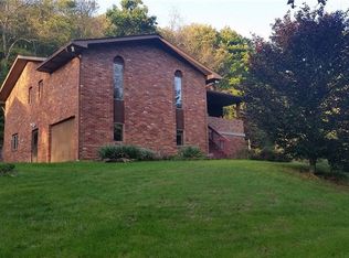 5100 Mamont Rd, Murrysville, PA 15668