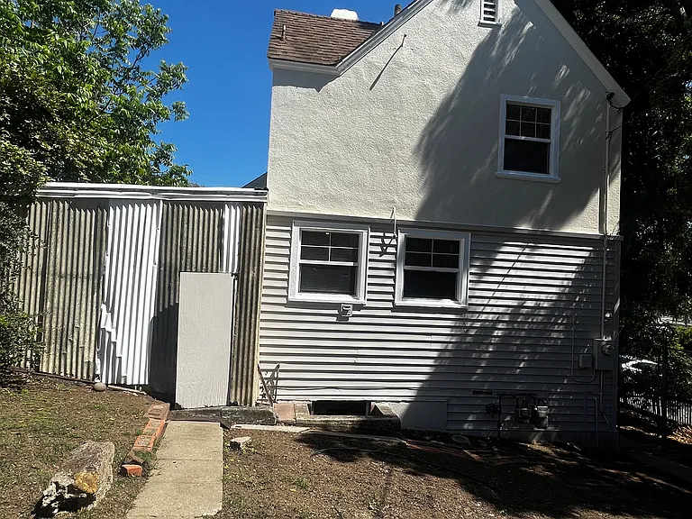 11 B St #11 — Photo 28
