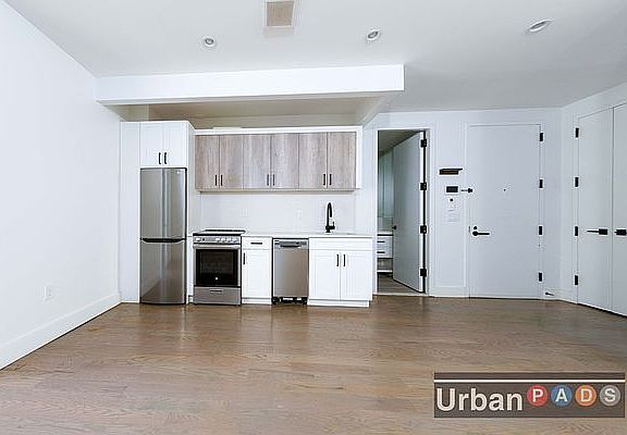 2nd image of 254 E 28th St #3R