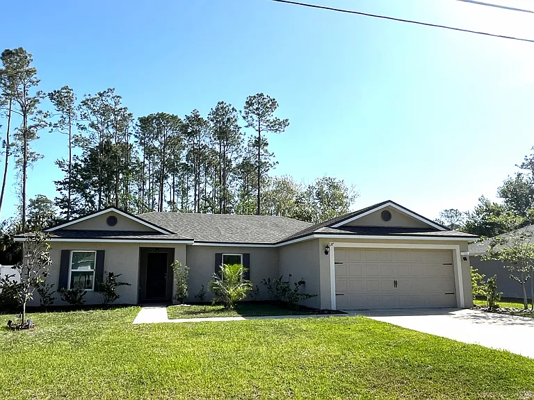 37 Rickenbacker Dr — Photo 1