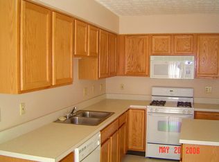 2979 Jamestown Dr, Powell, OH 43065