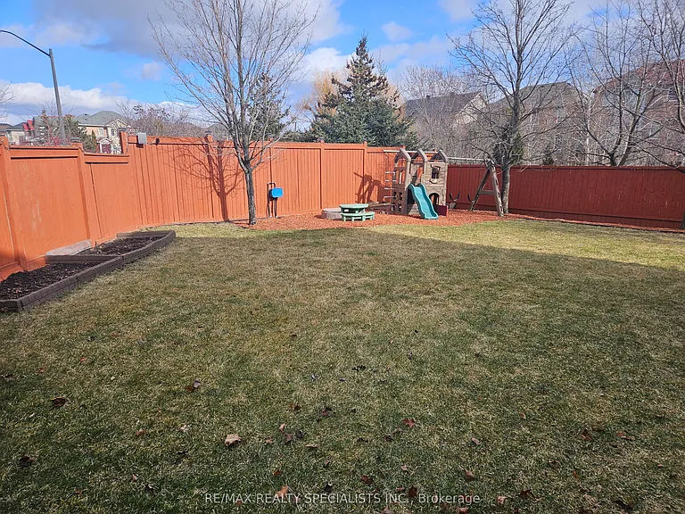 3774 Arbourview Ter #UPPER — Photo 22