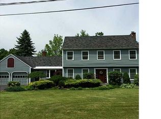 5561 Huntington Dr, Cazenovia, NY 13035