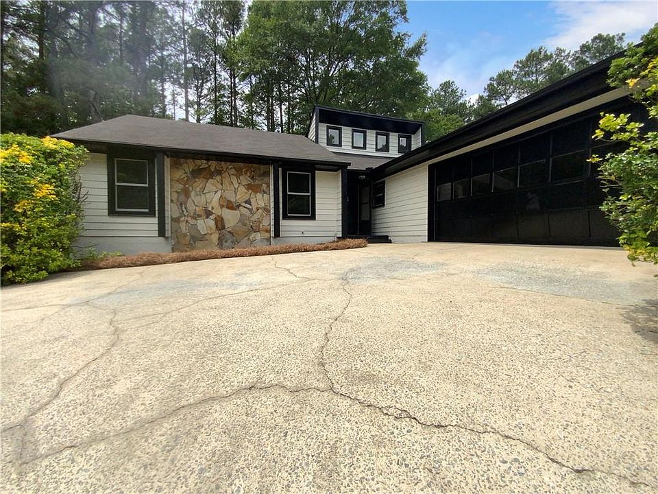 1st image of 4587 Mossy Ln NW