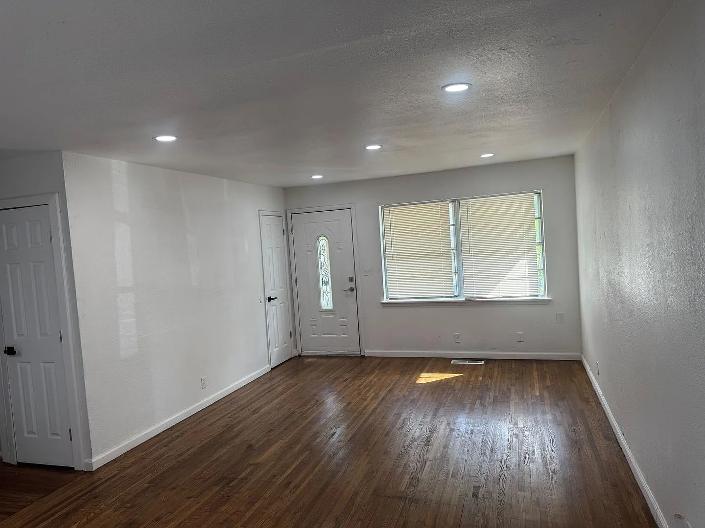 Spacious 5-Bedroom Home with Updated Kitchen & Large Deck — Photo 4