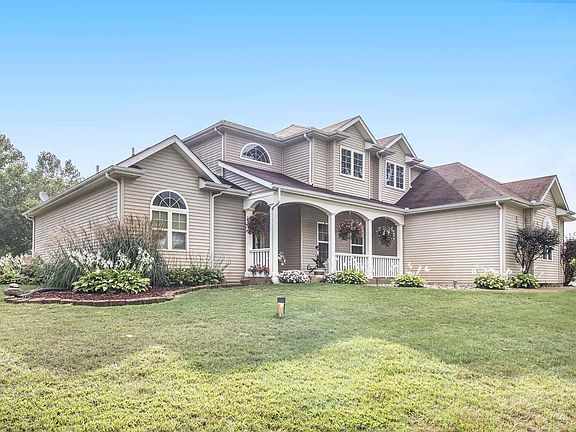 3rd image of 59254 High Pointe Dr