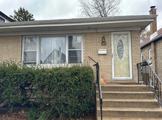 1513 Scoville Ave, Berwyn, IL 60402