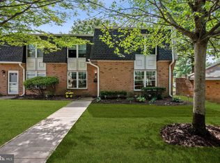 1130 Harbour Dr #1130, Palmyra, NJ 08065