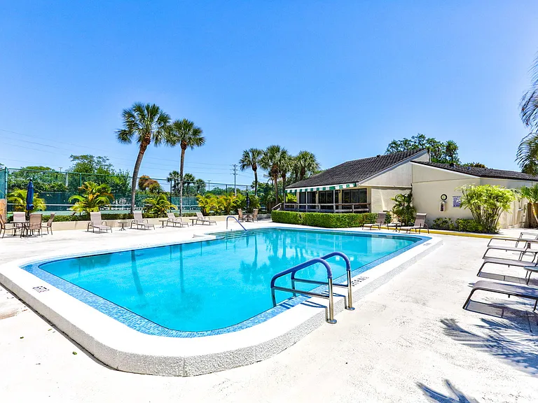 11354 Briarwood Pl — Photo 41