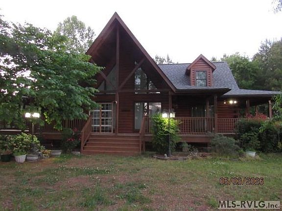 2nd image of 610 Mapleton Rd