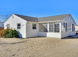 223 Cedar Dr, Bayville, NJ 08721