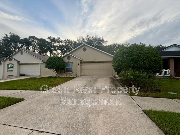 8311 Oak Crossing Dr W, Jacksonville, FL 32244