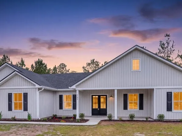 121 Bartram Loop, Waynesville, GA 31566