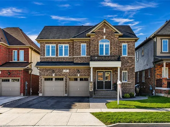 15 Pieter Vos Dr, Kitchener, ON N2P 0G1