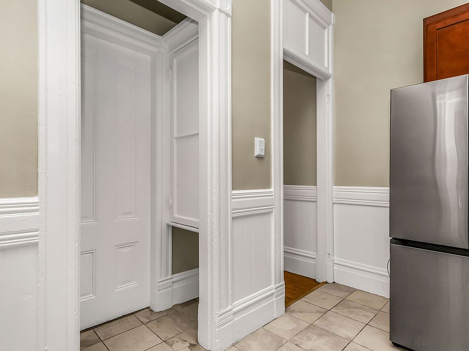 1st image of 1306 Hayes St #1302