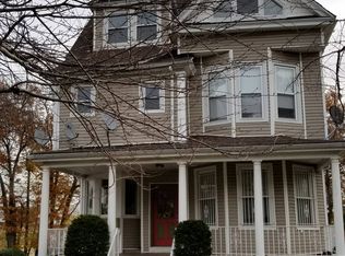 43 S Willow St APT 3, Montclair, NJ 07042