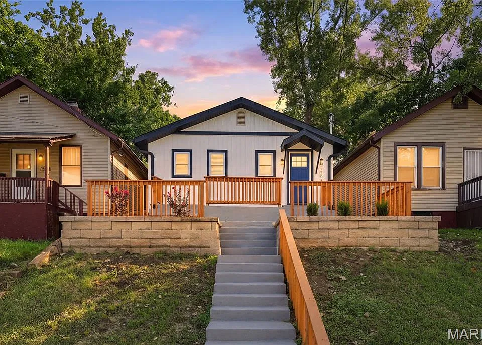 7208 Page Ave