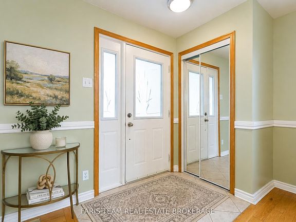 5th image of 2656 Rundle Rd