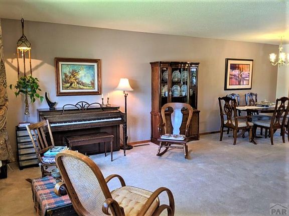 3rd image of 544 Starlite Dr