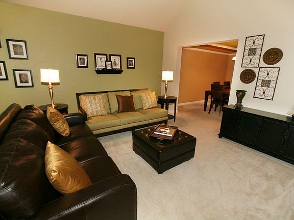 4th image of 23501 Guinness Pl NW
