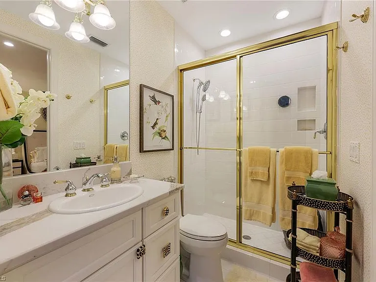 27710 Marina Isle Ct — Photo 45
