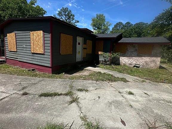 2nd image of 5851 Dunmire Ave