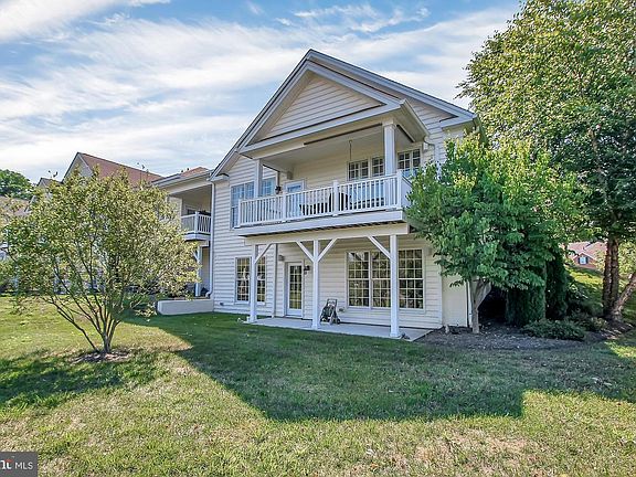 4th image of 812 Dominion Dr