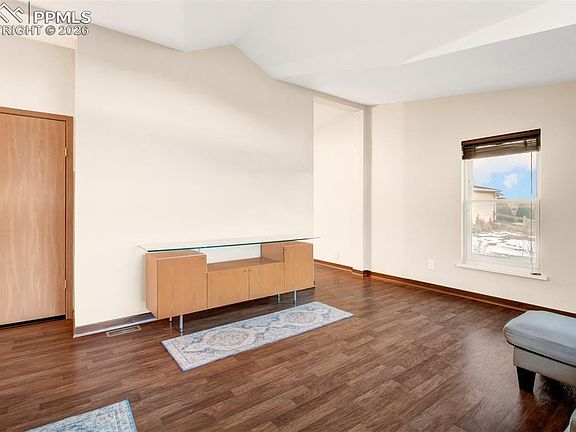 4th image of 4031 Gray Fox Hts